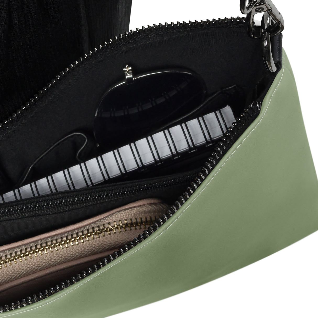 Medusa Stoned Crossbody Bag – Mythology Meets Modern Vibes